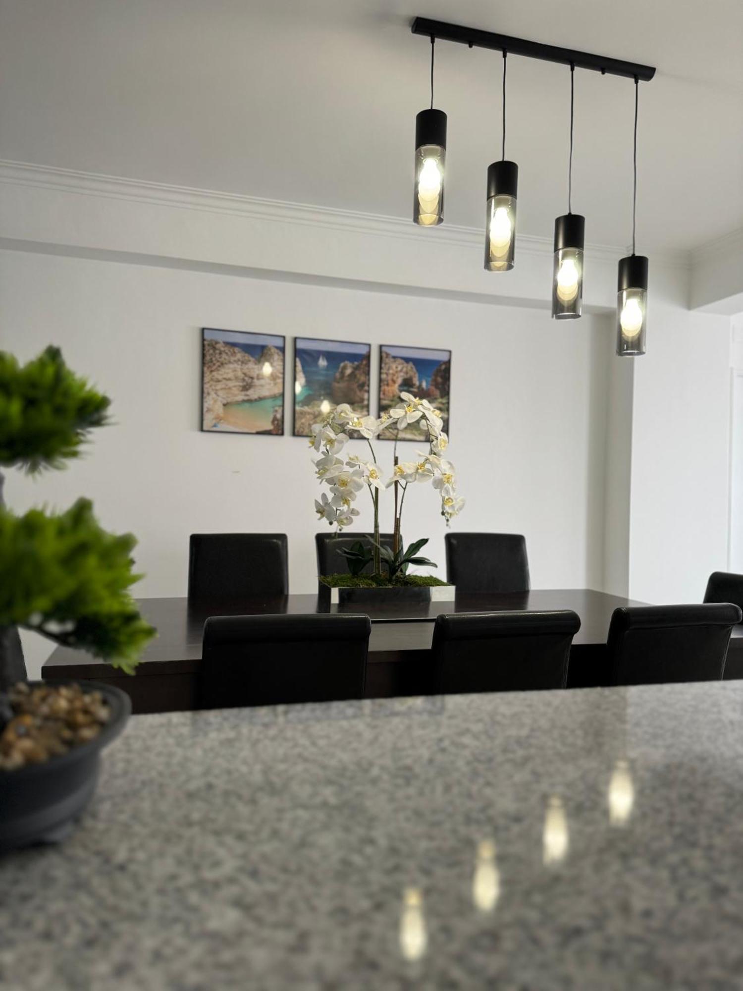 Princess Retreat Beautiful Modern Aprt 2 Min Walk From Quarteira Beach 外观 照片