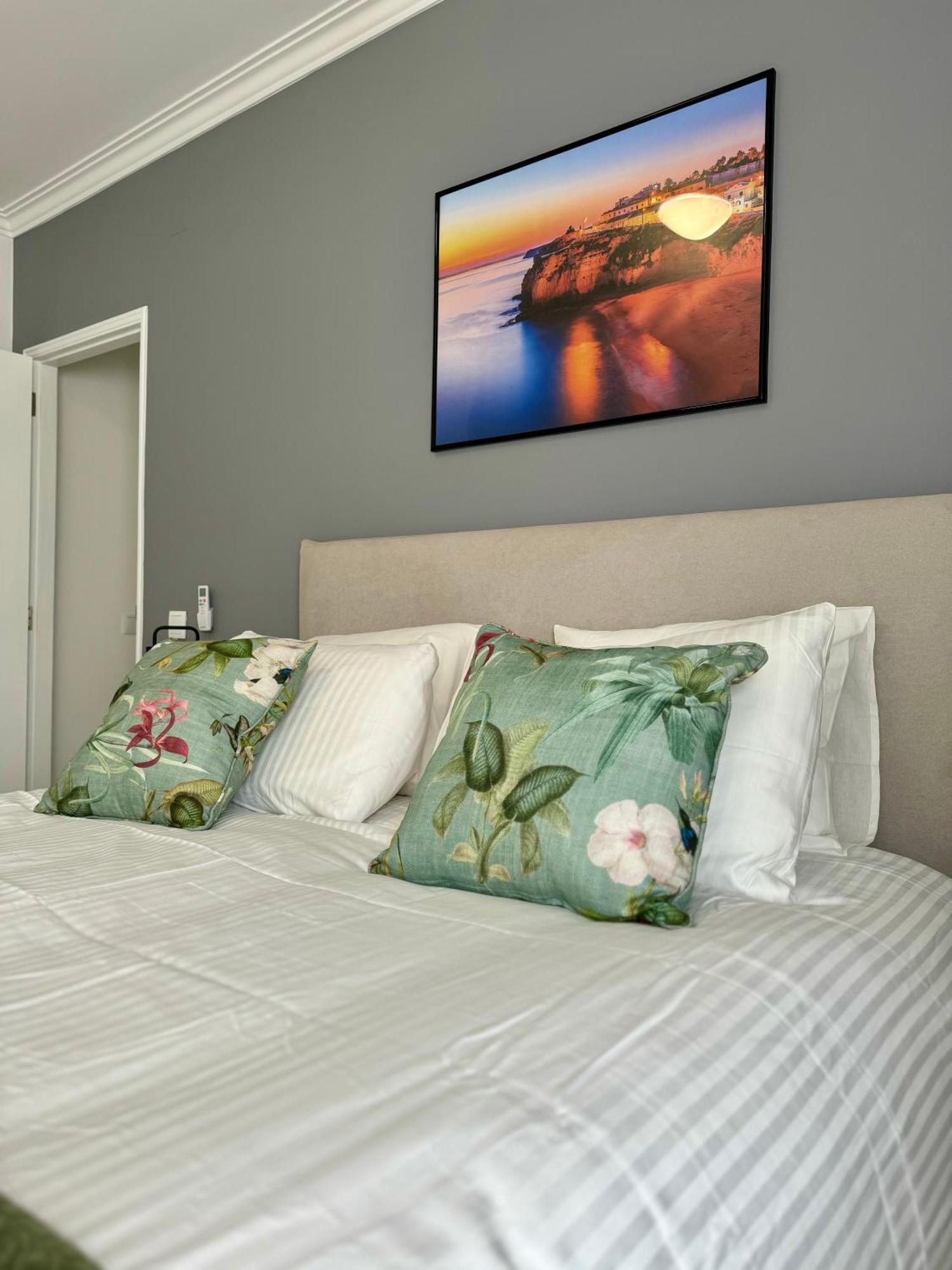 Princess Retreat Beautiful Modern Aprt 2 Min Walk From Quarteira Beach 外观 照片