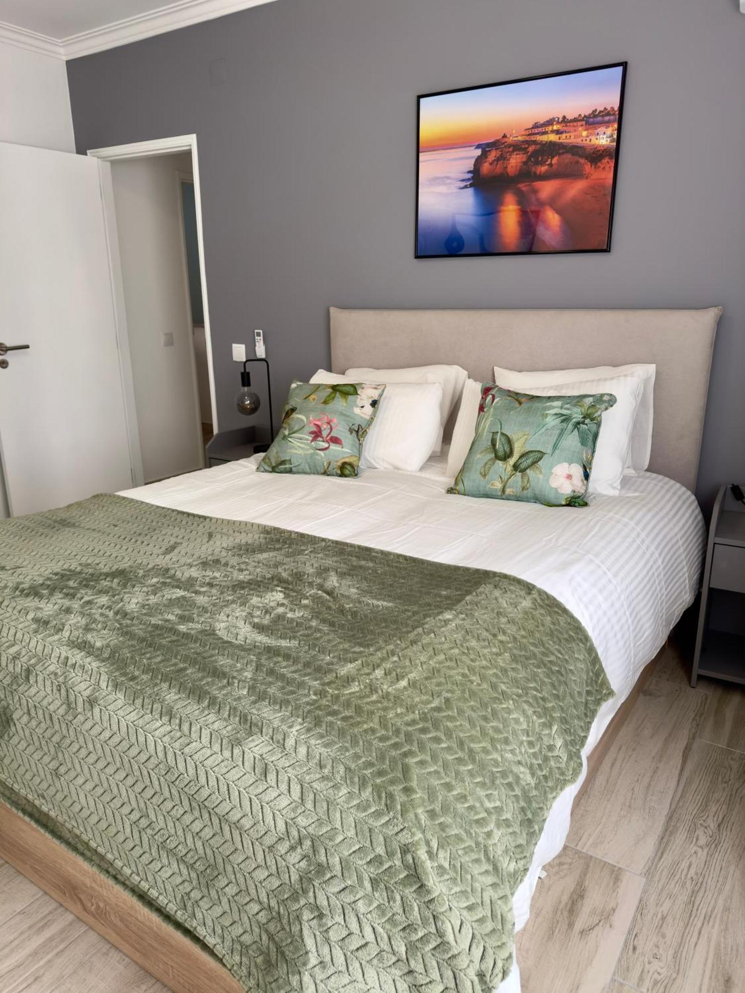Princess Retreat Beautiful Modern Aprt 2 Min Walk From Quarteira Beach 外观 照片