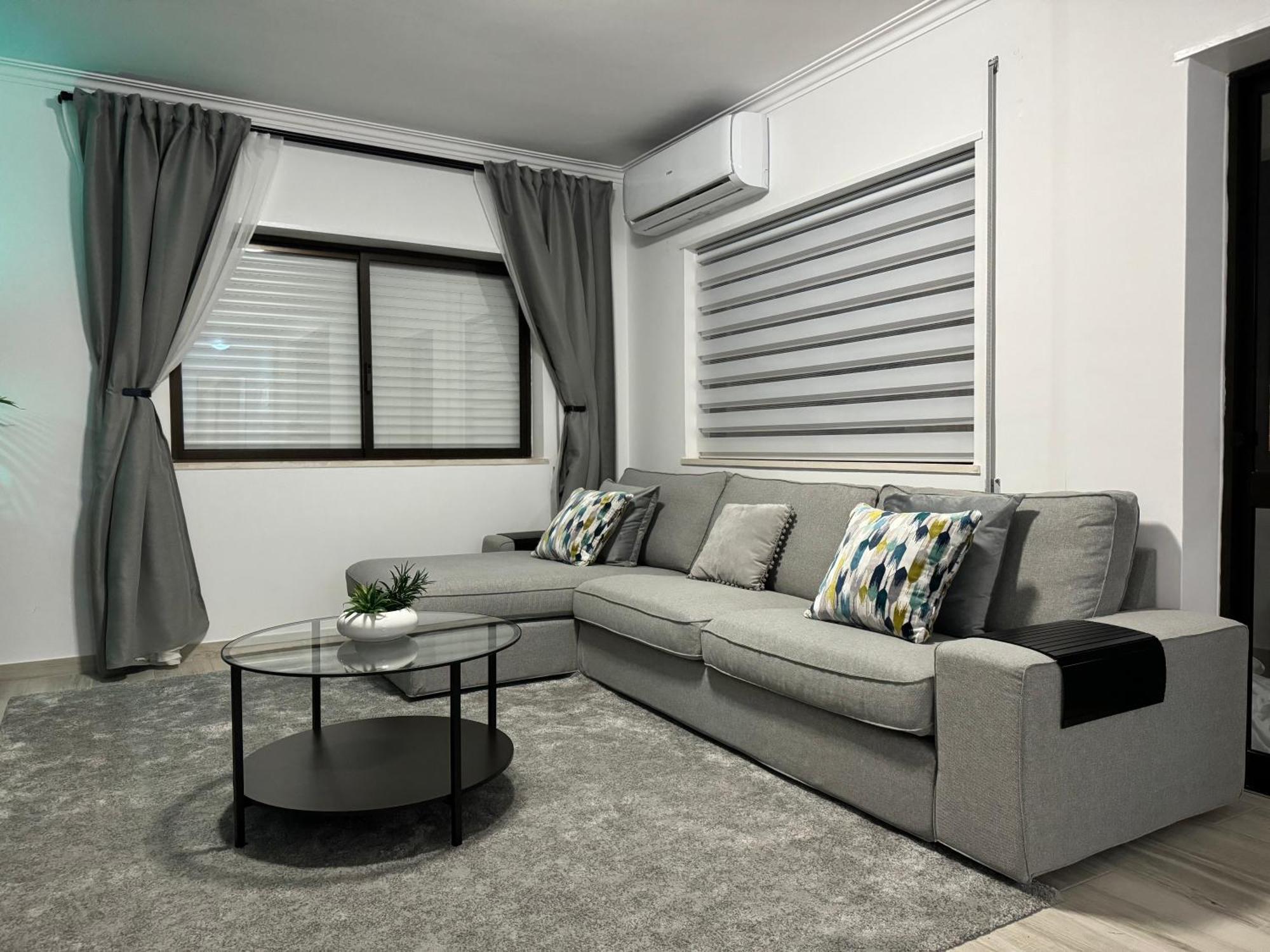 Princess Retreat Beautiful Modern Aprt 2 Min Walk From Quarteira Beach 外观 照片